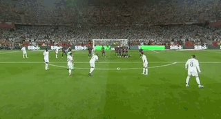 1亿砸中卫+5球杀神！足坛一夜3重磅，曼城巴黎冲冠稳了？